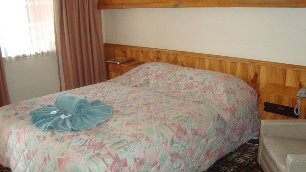 Coomacountry Club Motor Inn Exterior foto