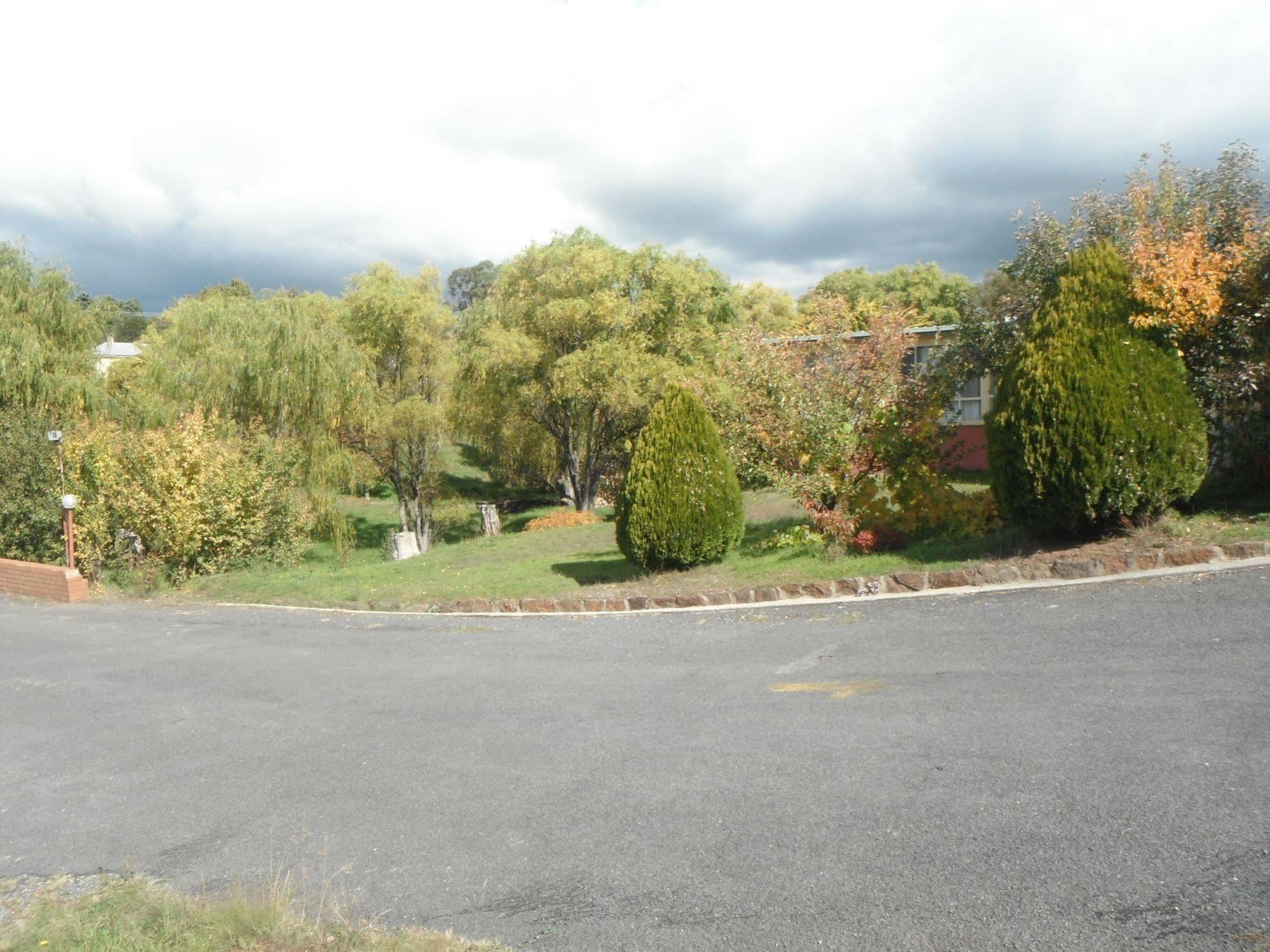 Coomacountry Club Motor Inn Exterior foto